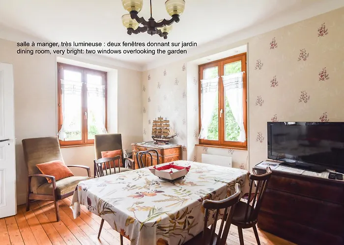 La Maison De Vacances De Colmar Et Son Jardin