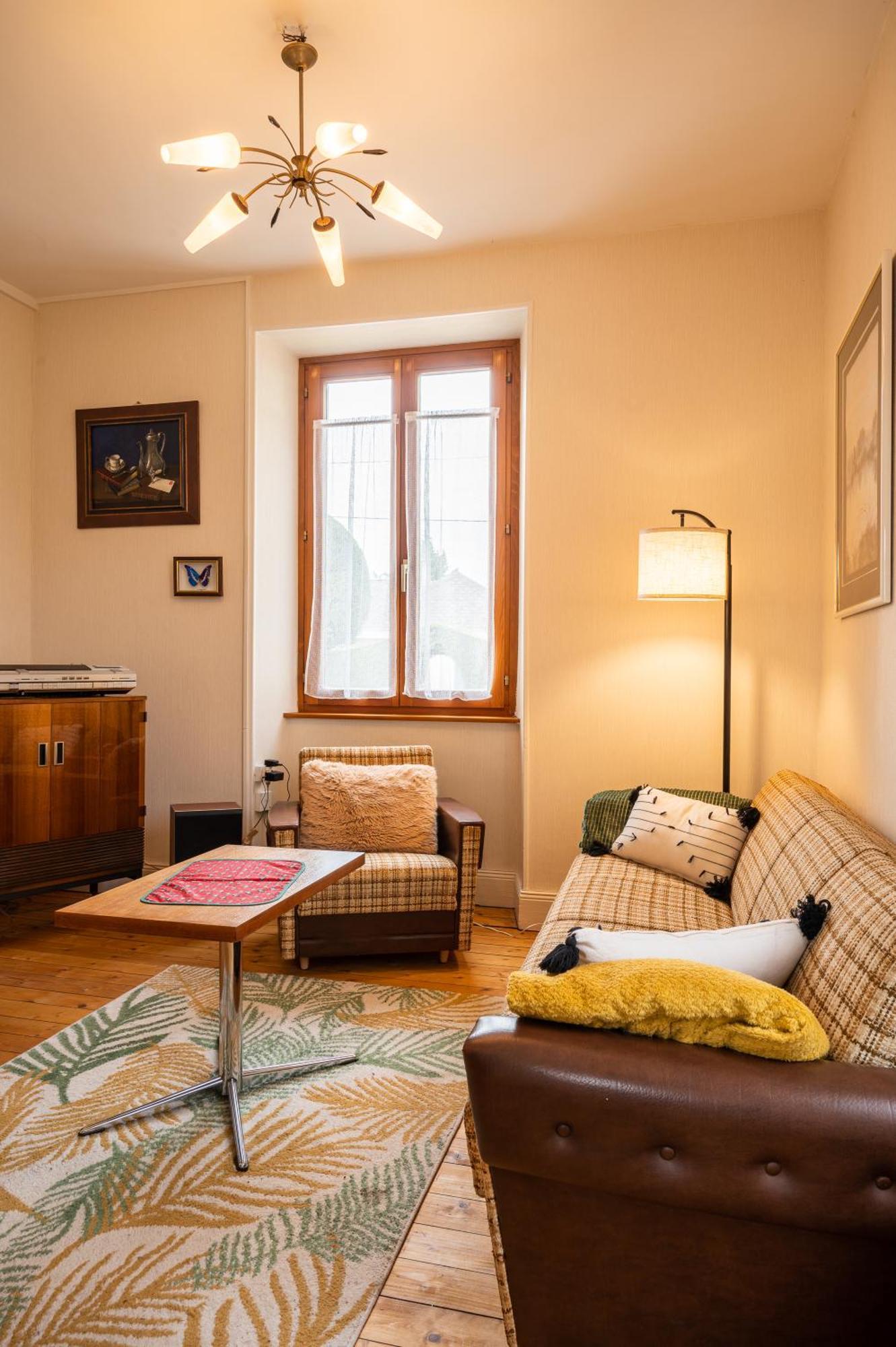 La Maison De De Et Son Jardin Holiday home Colmar